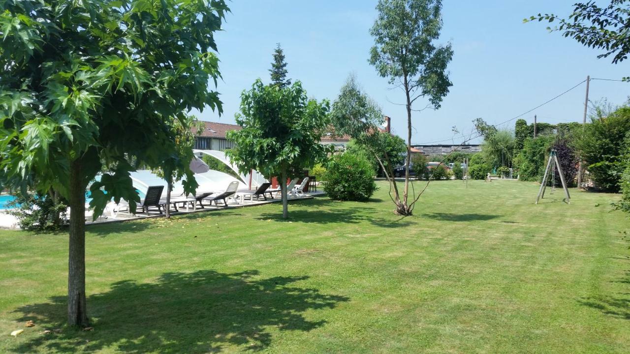 Gite 3, Domaine Logis Gascogne Saint-Justin  Exteriör bild